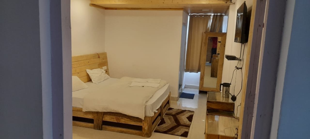 Hotel Charan Paduka, Badrinath - photo 5