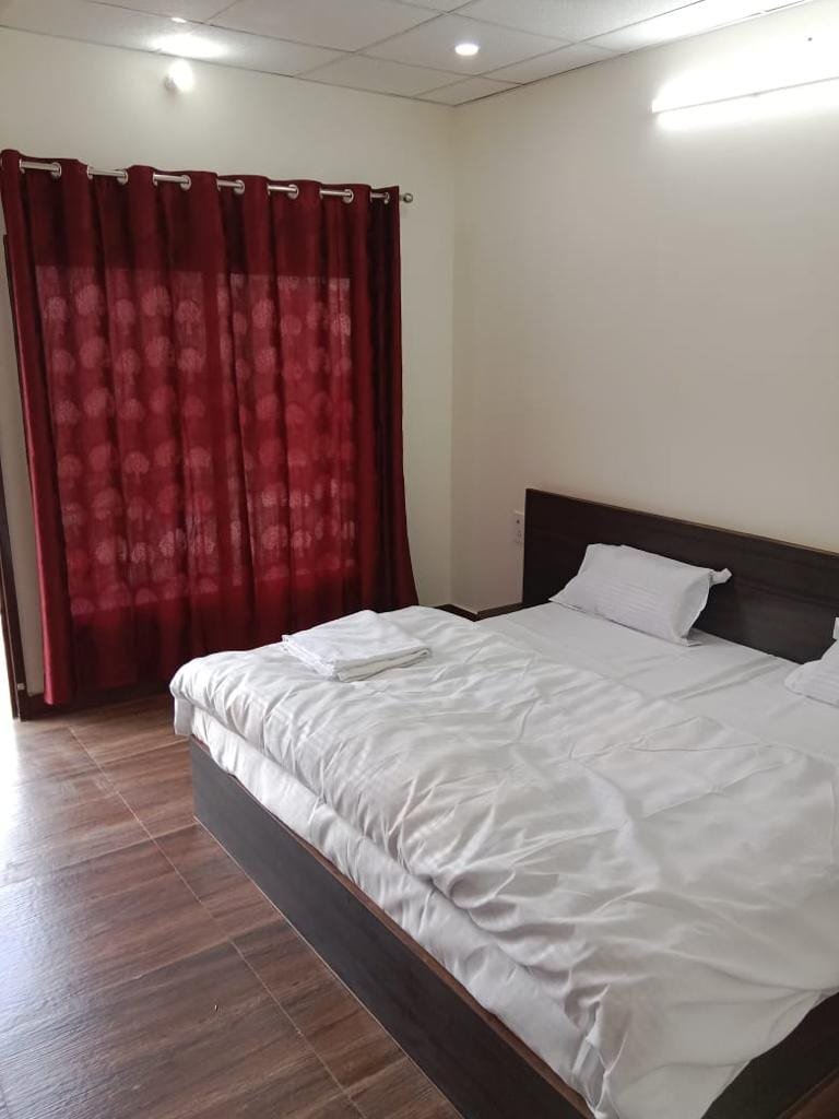 Himalaya Inn, Guptkashi - photo 4