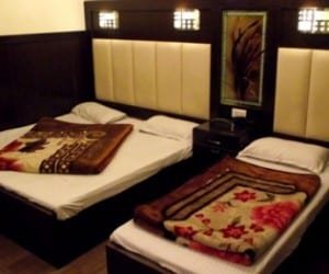 Monarch Hotel, Mussoorie - photo 6
