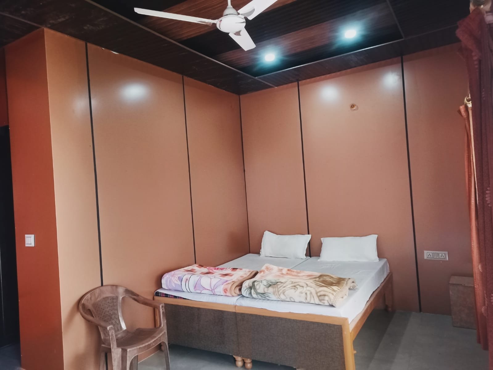 Giriraj Resort, Sitapur - photo 6